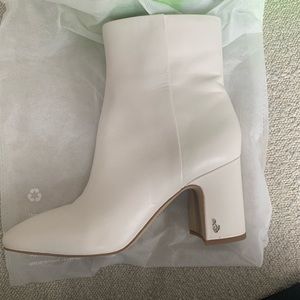 Sam Edelman Fawn white leather booties - new!